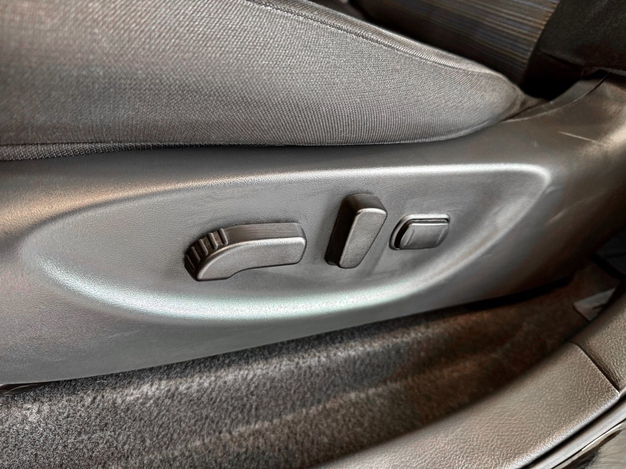 2023 Nissan Leaf Notre-Dame-des-Prairies - photo #27